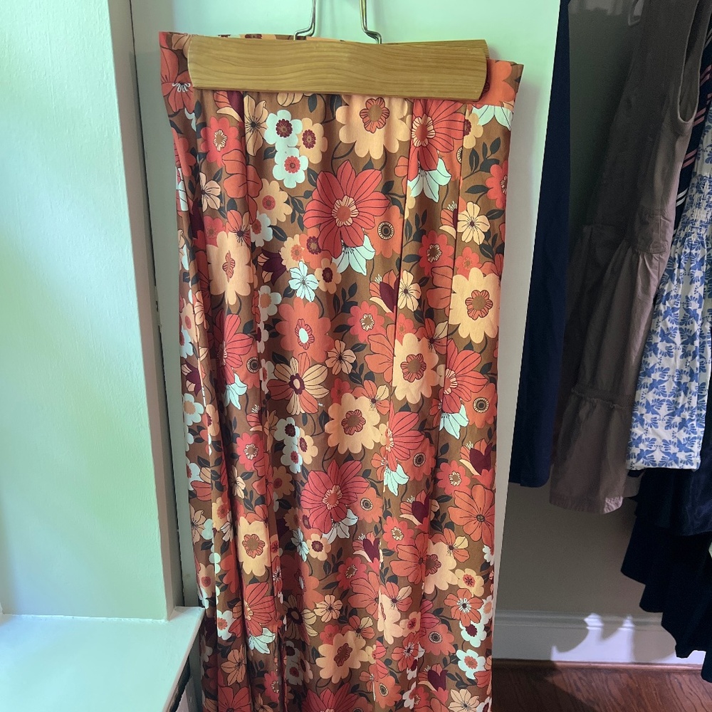Vintage maxi skirt